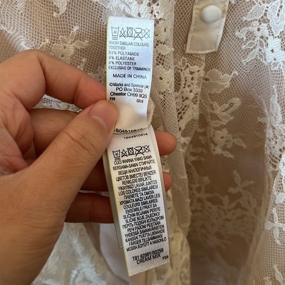 Autograph Cream Lace Slip Lingerie UK 32C / US 32B - Picture 15 of 16